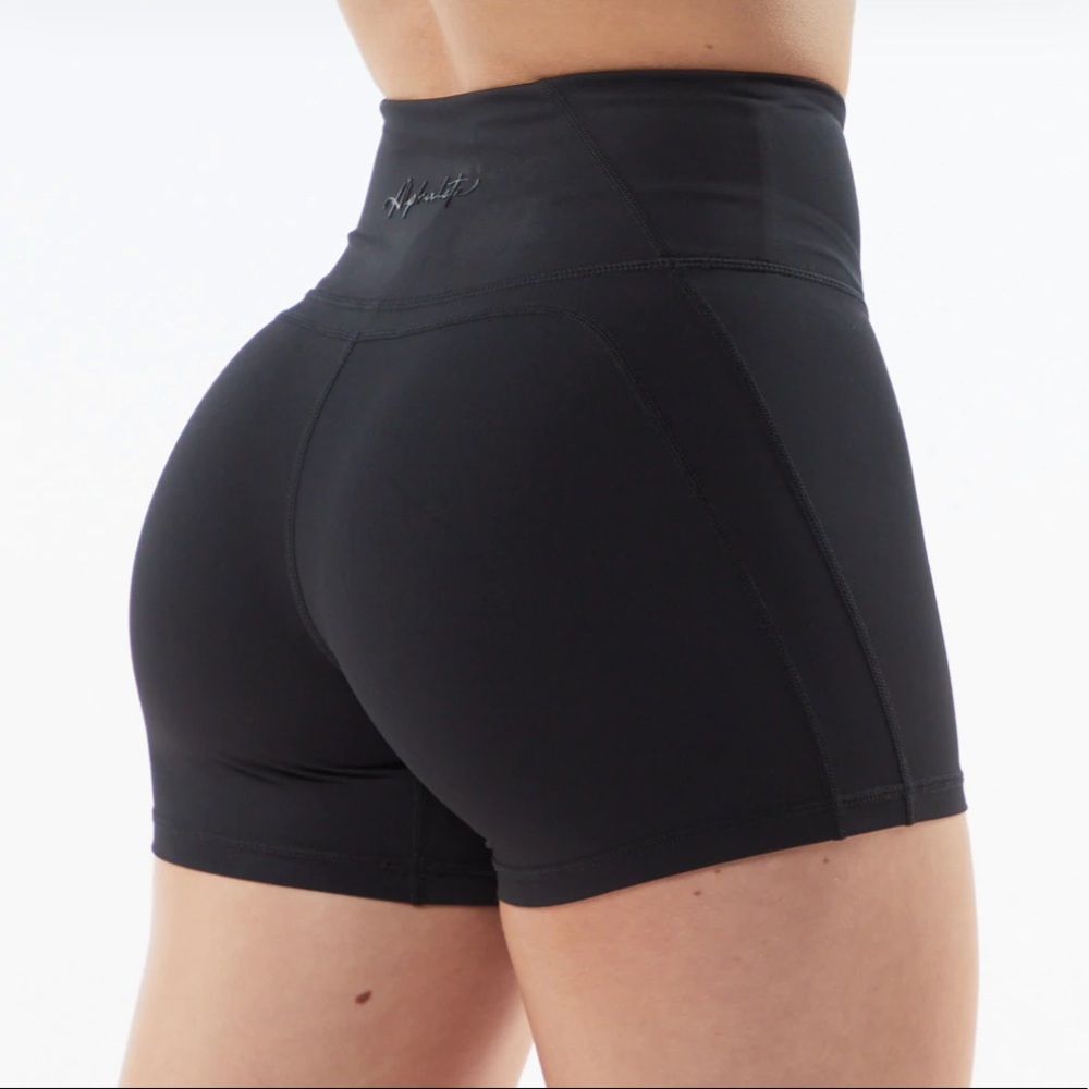 Pulse Surge Short